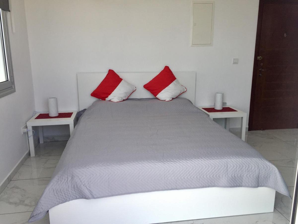 Dream- Downtown-Studios Paphos Bagian luar foto