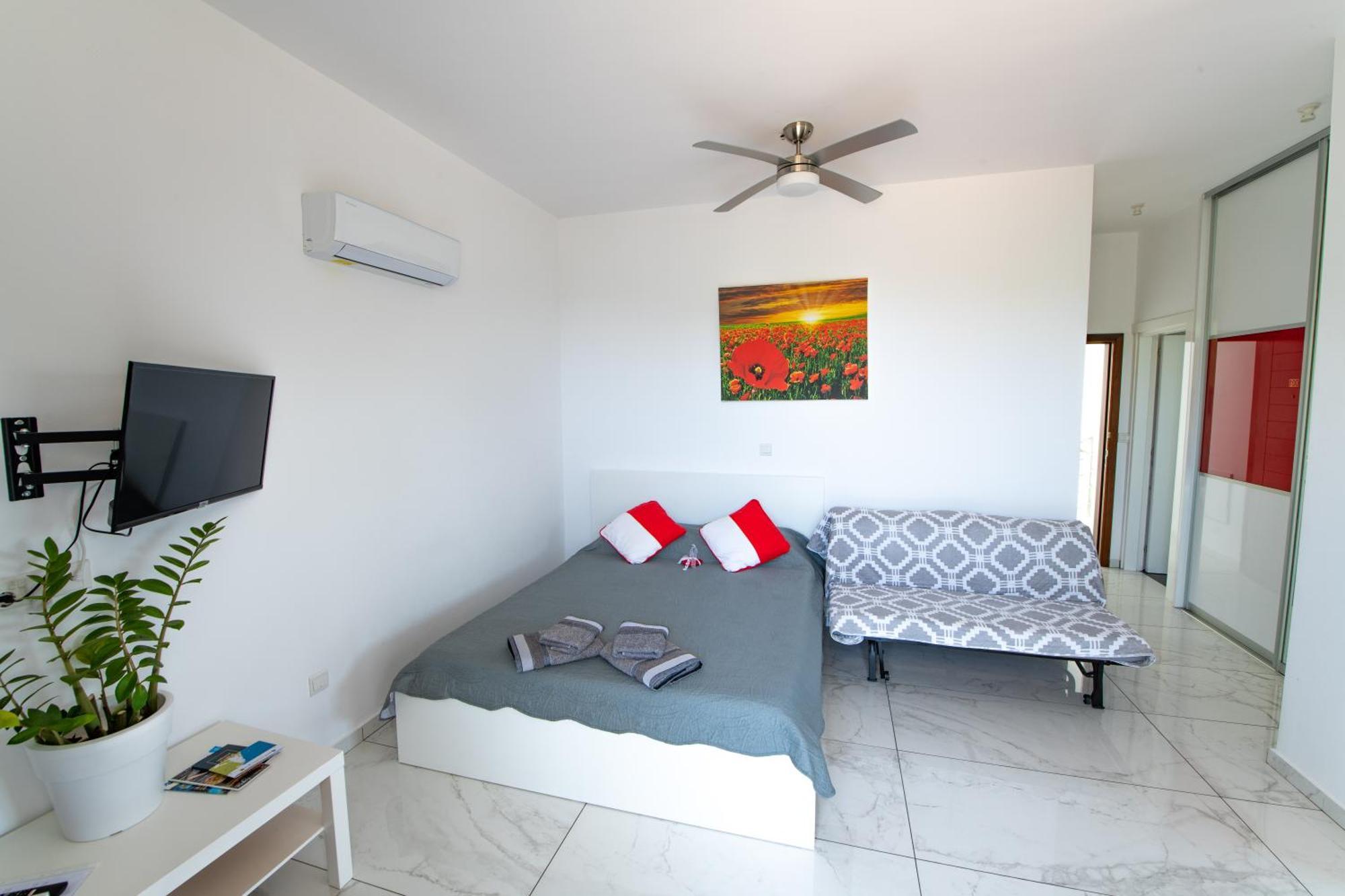 Dream- Downtown-Studios Paphos Bagian luar foto
