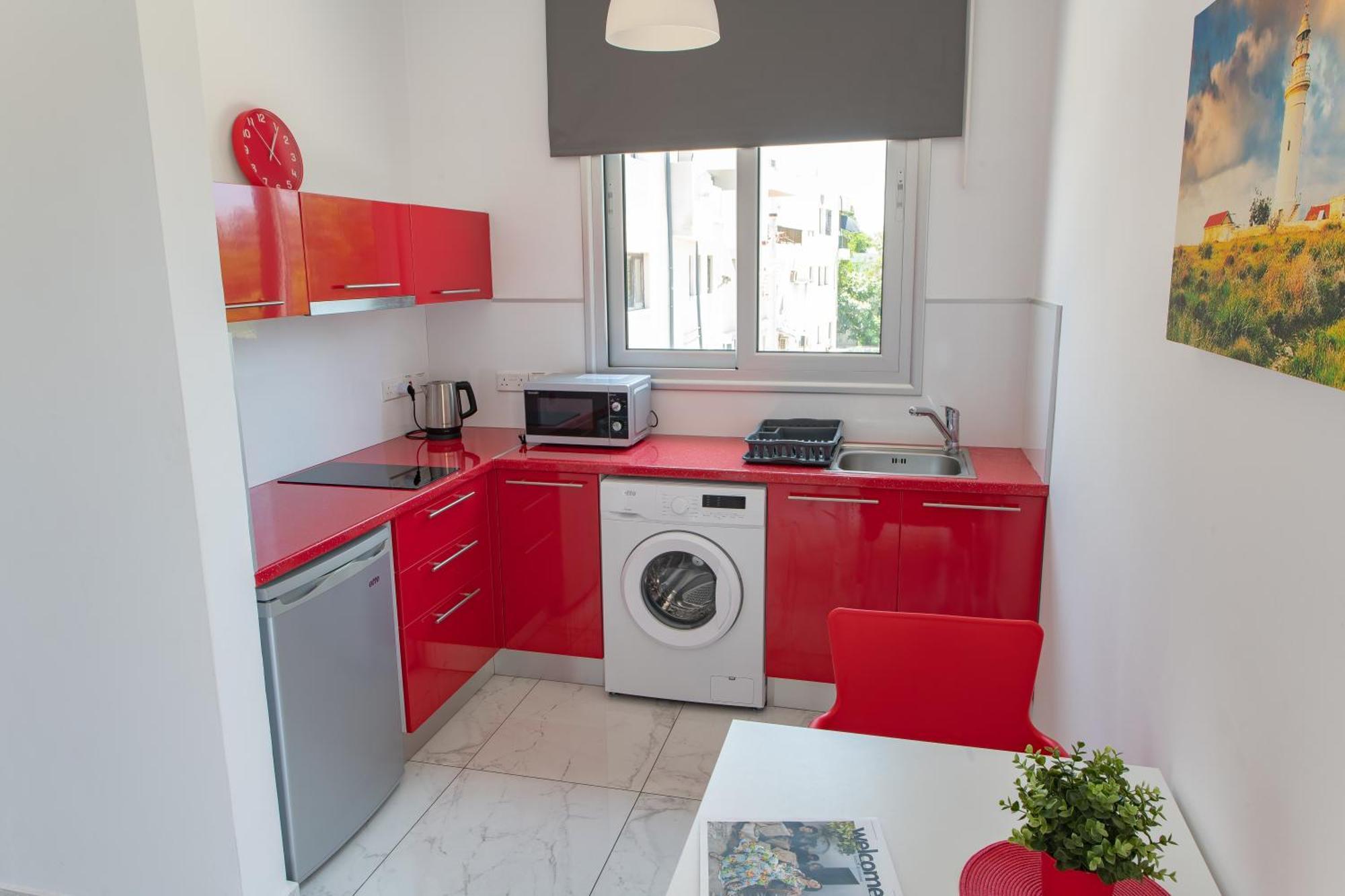 Dream- Downtown-Studios Paphos Bagian luar foto
